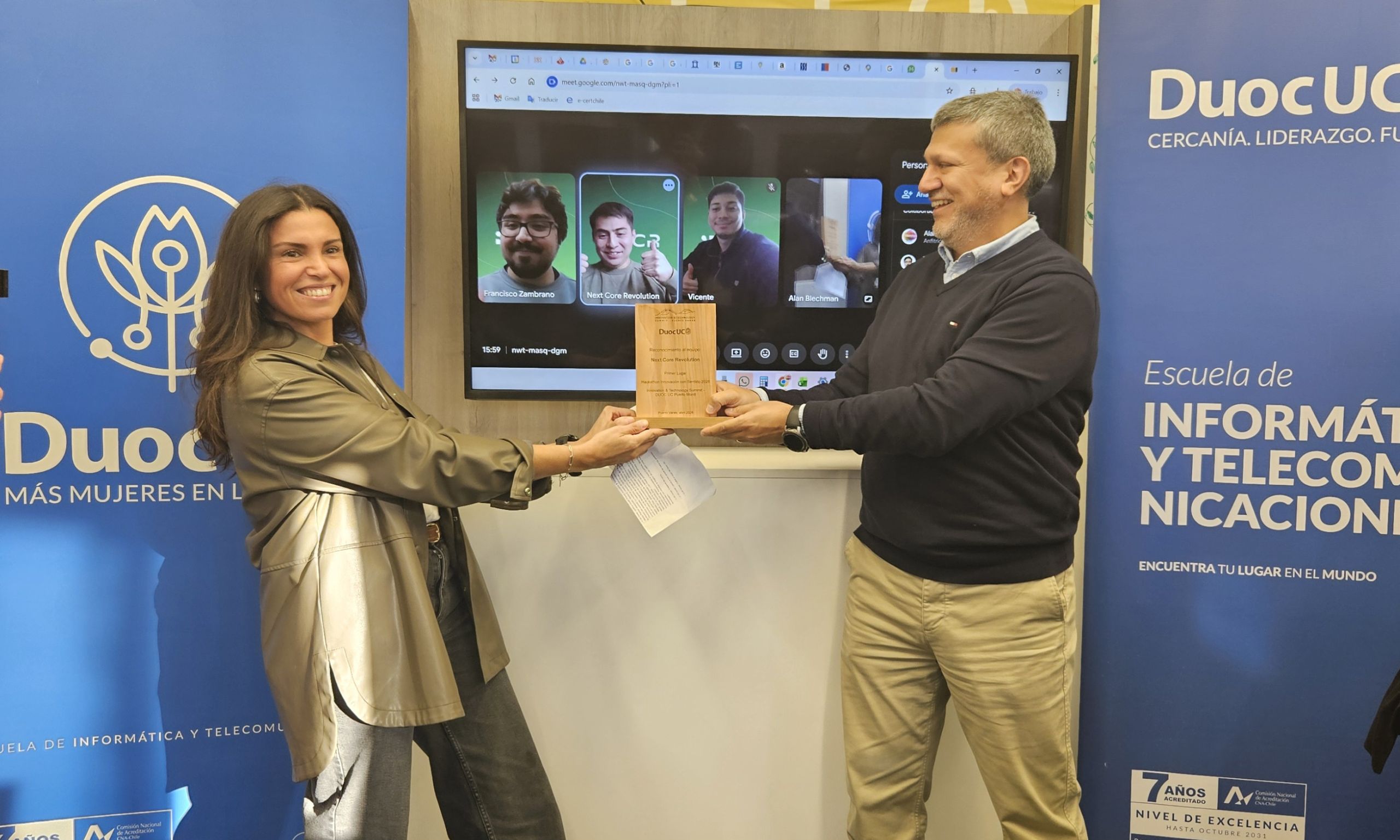 Equipo Next Core Revolution, ganador del Primer Lugar
